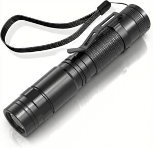 Lámpara Táctica LED Recargable USB Negra Potente