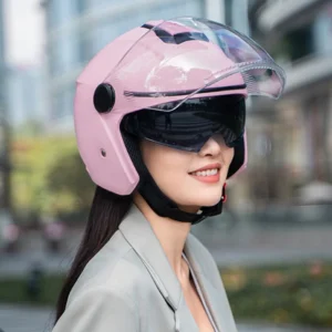 Casco para moto y bici eléctrica con visera transparente