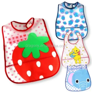 babero impermeable para bebé con diseño caricatura