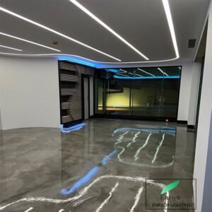 Lámpara led lineal empotrable para oficina y comercio