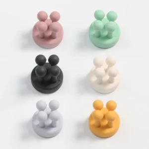 Gancho adhesivo de silicona para toallas y accesorios color blanco 6pzas