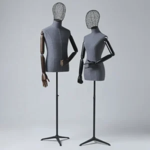 Maniquí femenino terciopelo con brazos articulados y base cuadrada